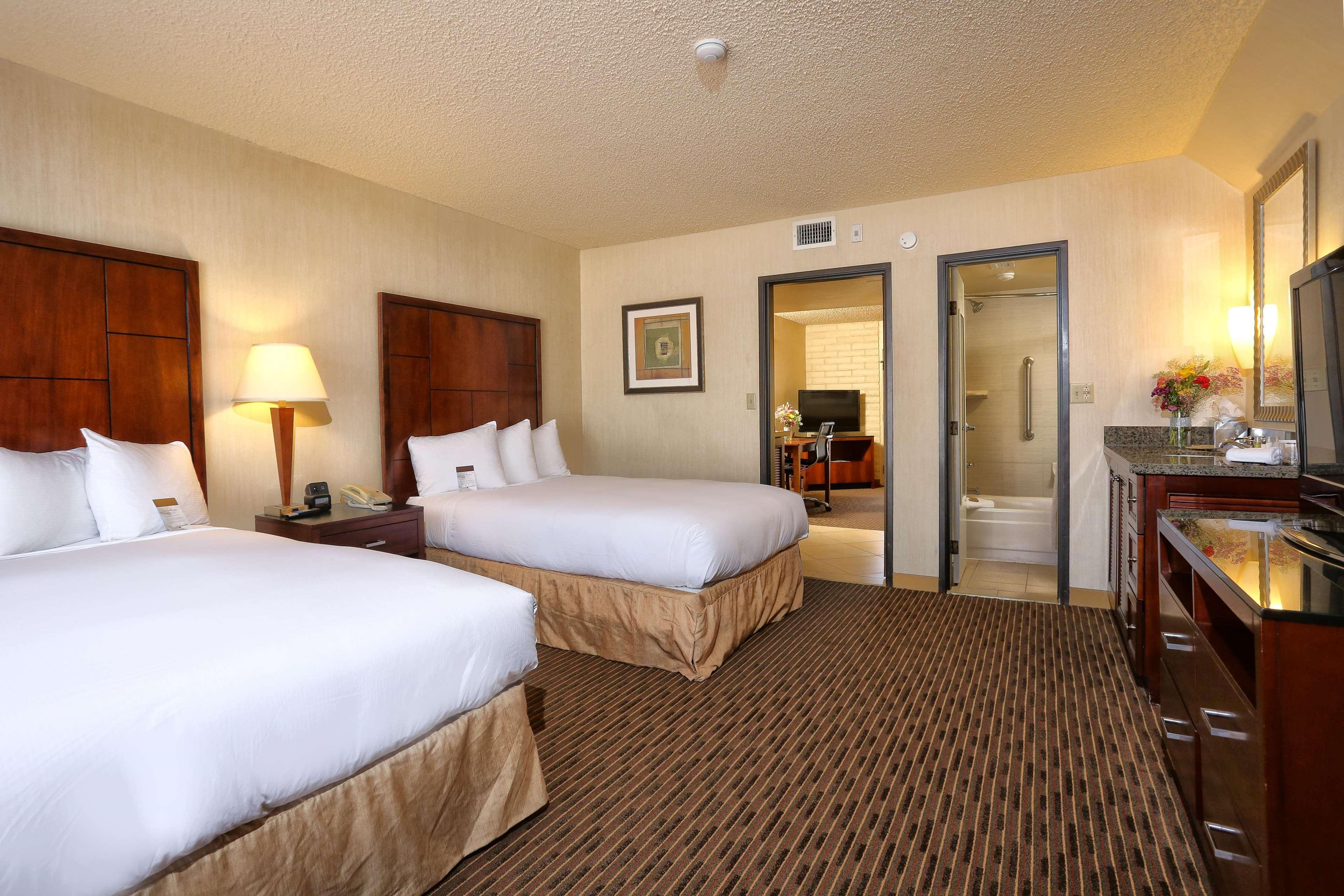 Doubletree Suites By Hilton Tucson Airport Ngoại thất bức ảnh
