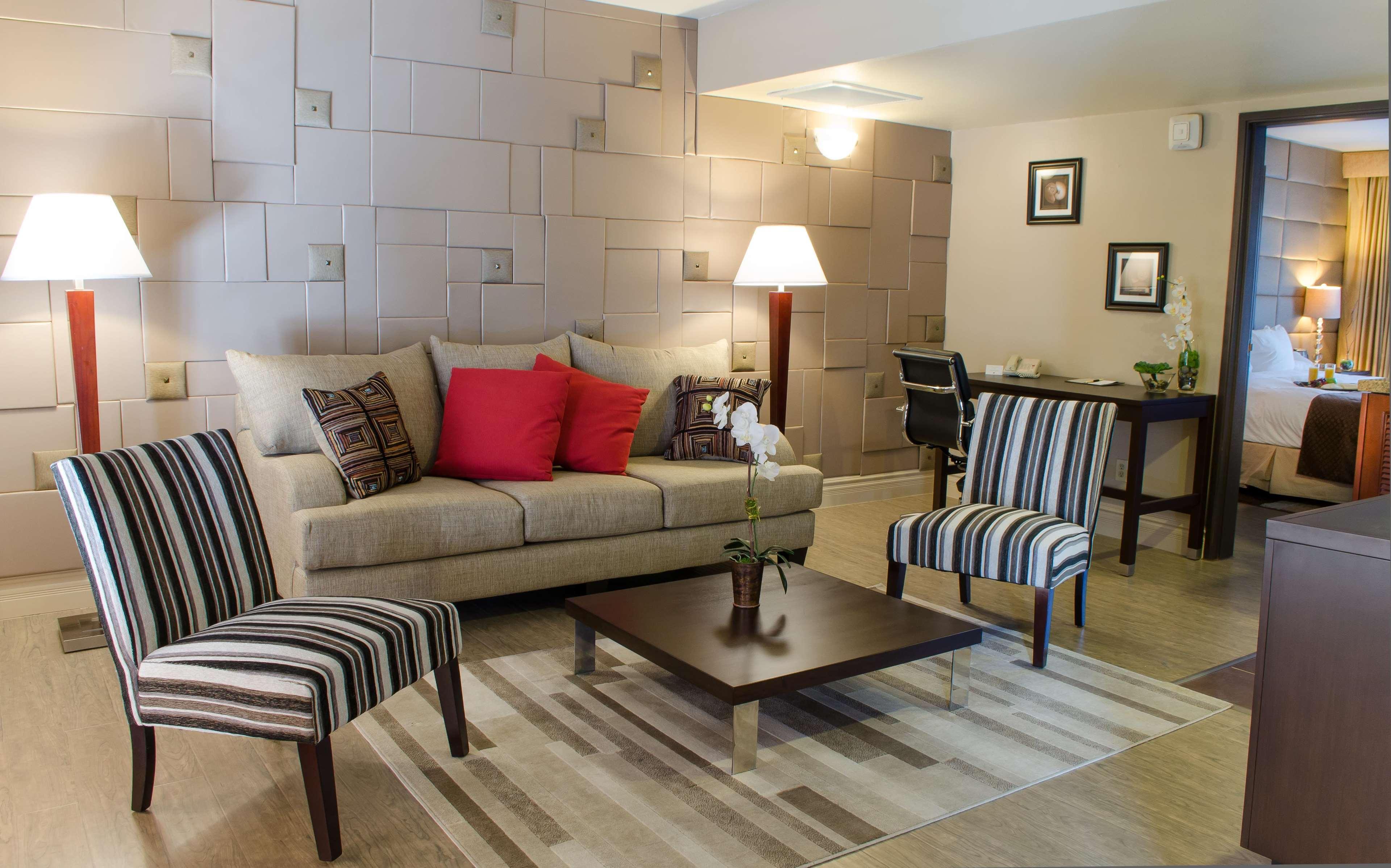 Doubletree Suites By Hilton Tucson Airport Ngoại thất bức ảnh