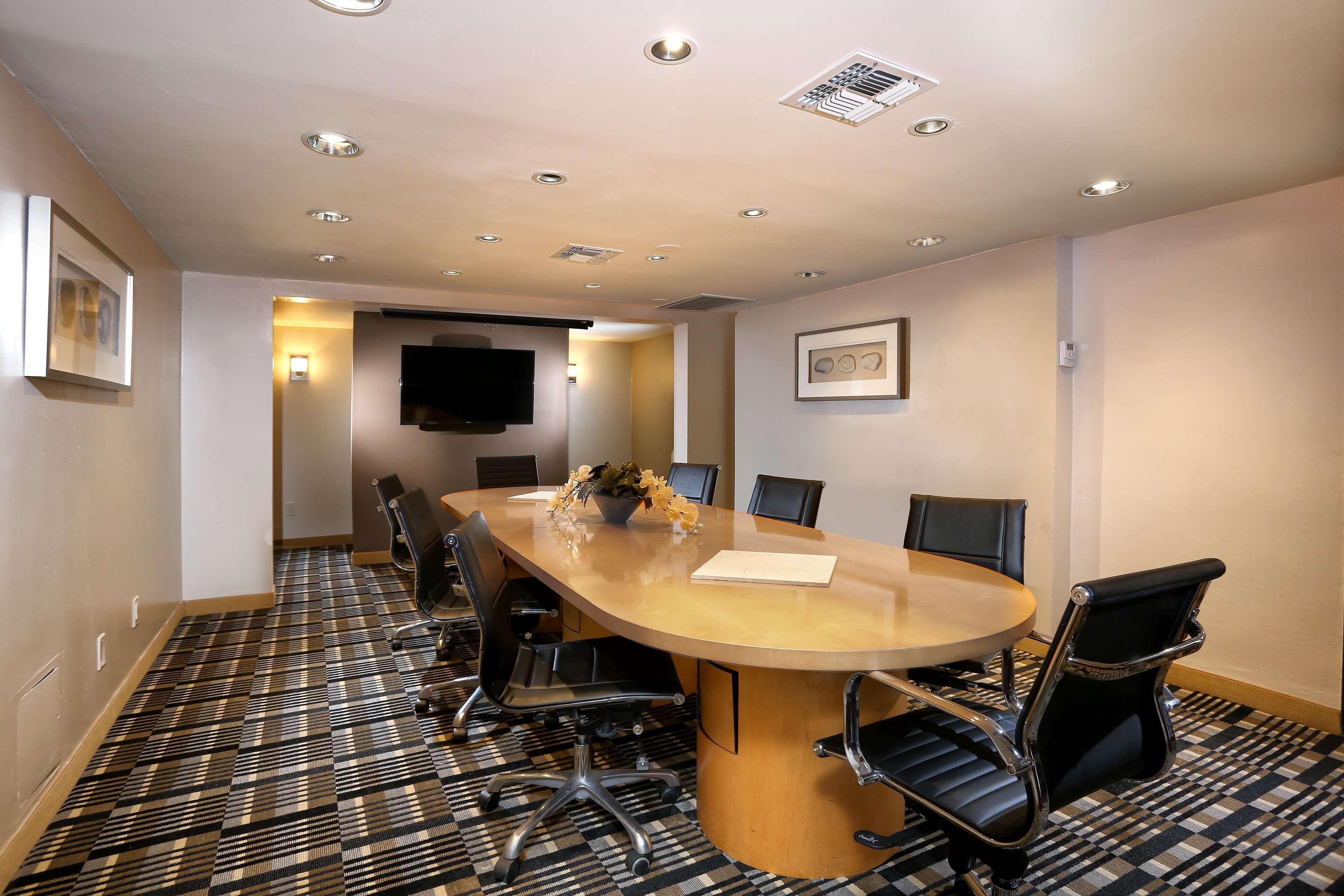 Doubletree Suites By Hilton Tucson Airport Ngoại thất bức ảnh